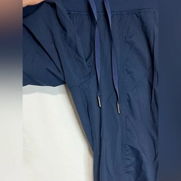 Lululemon Dance Studio Full Length Joggers Activewear Gym Travel Workout Yoga - Picture 8 of 14